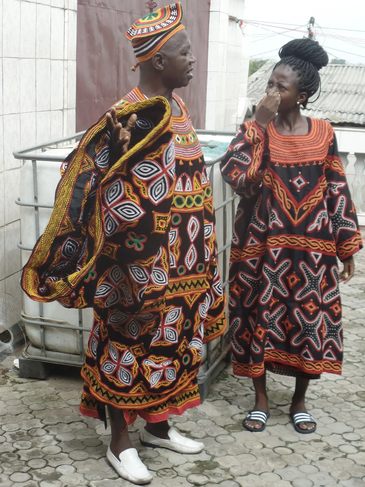 Grassfields Statement Robe